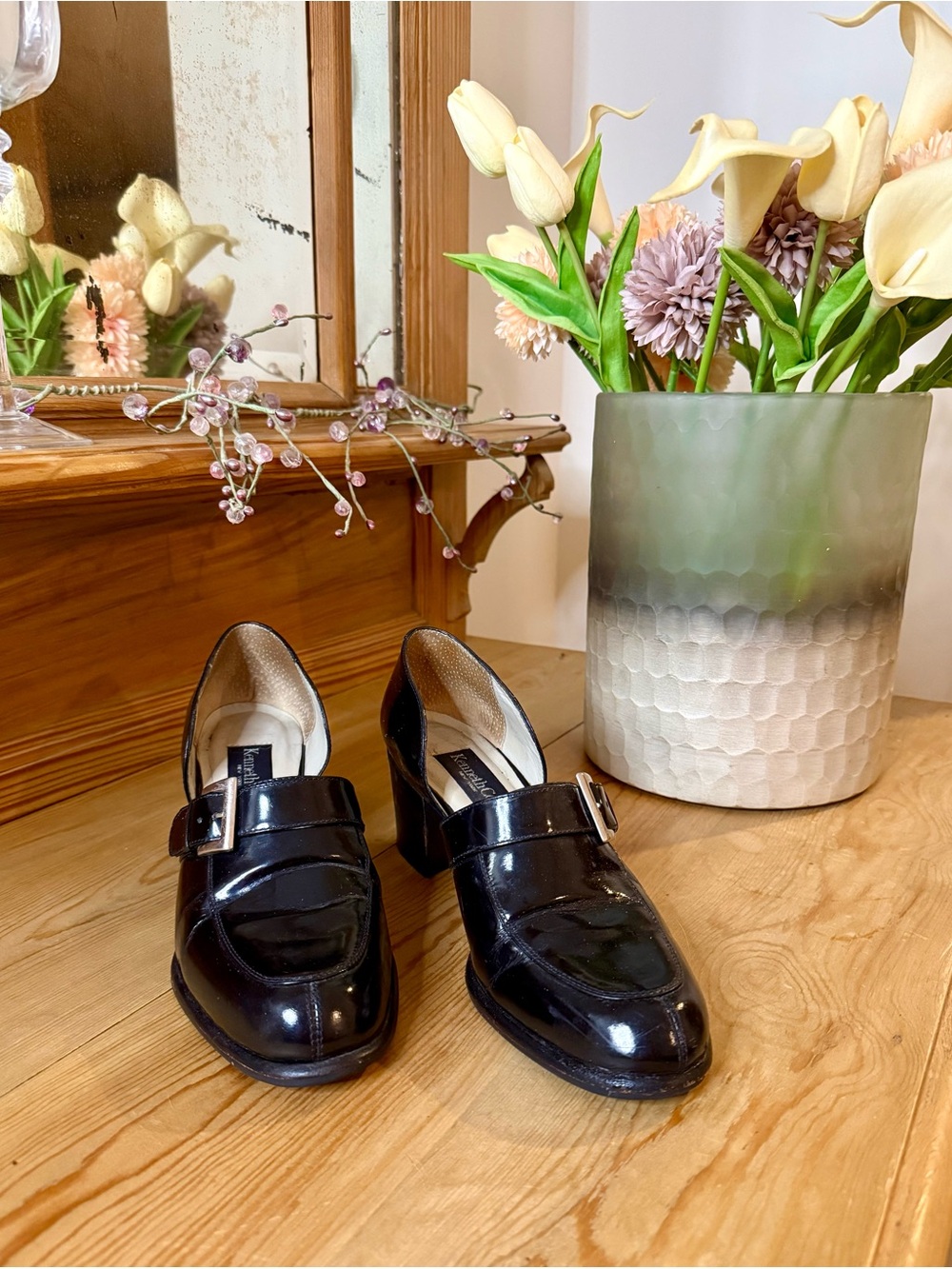 Kenneth Cole Black Patent Buckle Heeled Loafers